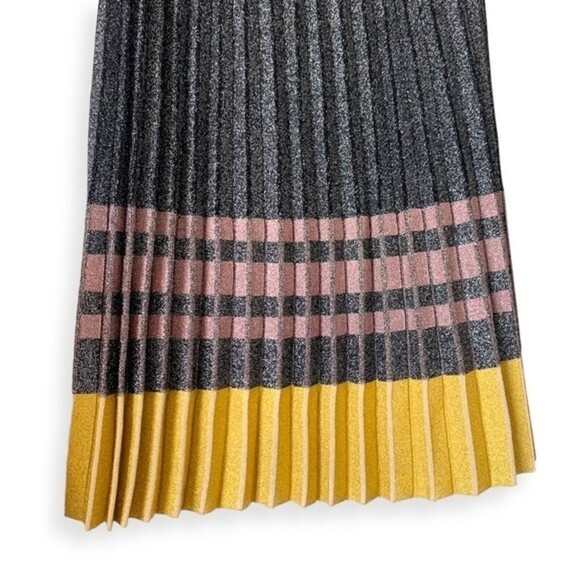 Pleated Skirt Pleated Metallic Knit Flowy Skirt SOLD - Picture 4 of 14